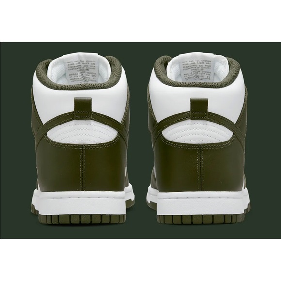 Nib 4.5Y/6W nike dunk olive green cargo white. Never worn - Picture 2 of 8